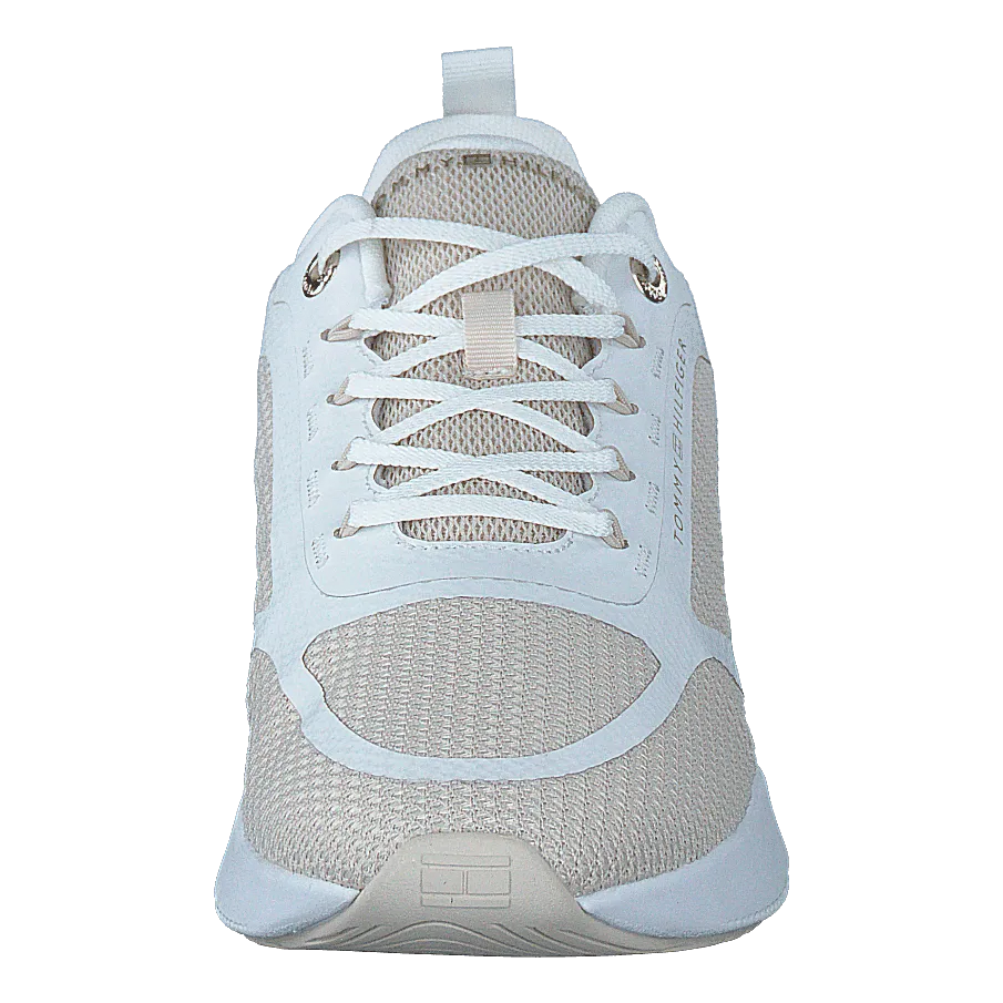 Active Mesh Trainer White