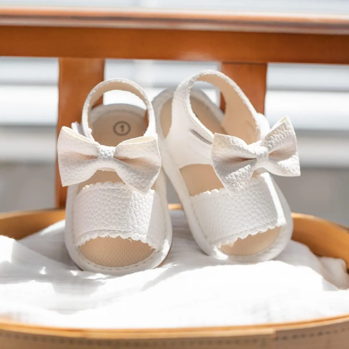 Babelvit Infant Baby Girl Boy Sandals Comfort Premium Summer Outdoor Casual Beach Shoes with Flower Bowknot Anti Slip Rubber Sole Newborn Toddler Prewalker First Walking Shoes