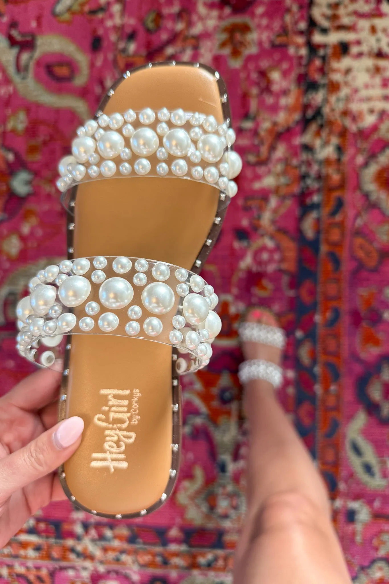 Corkys: Mamma Mia - Clear With Pearls