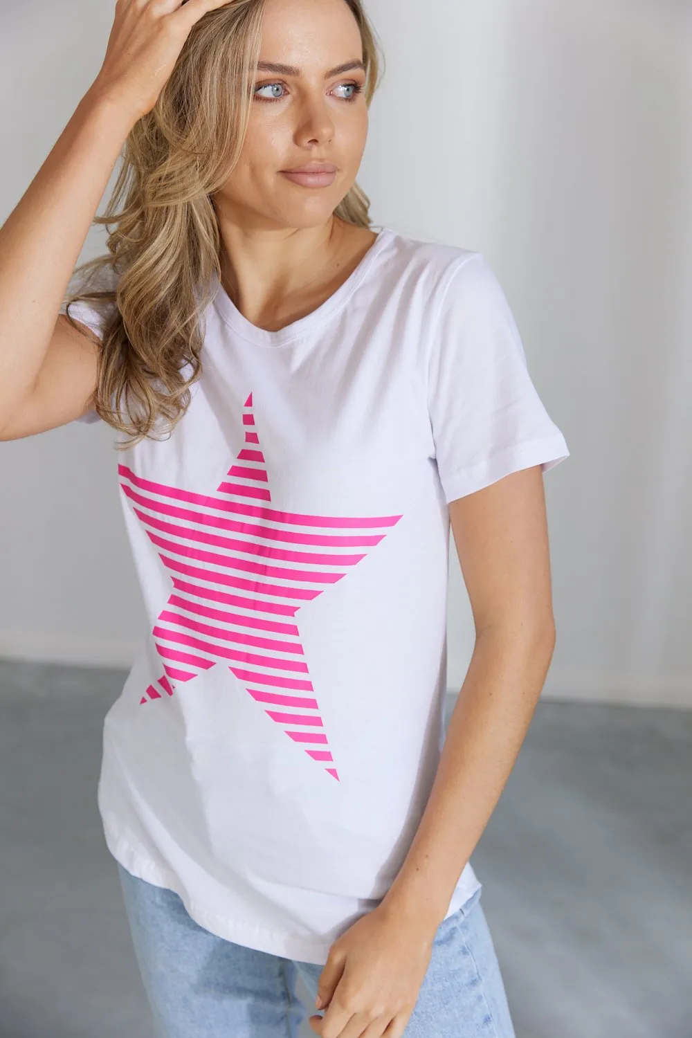 Evie Tee - White w Hot Pink Star