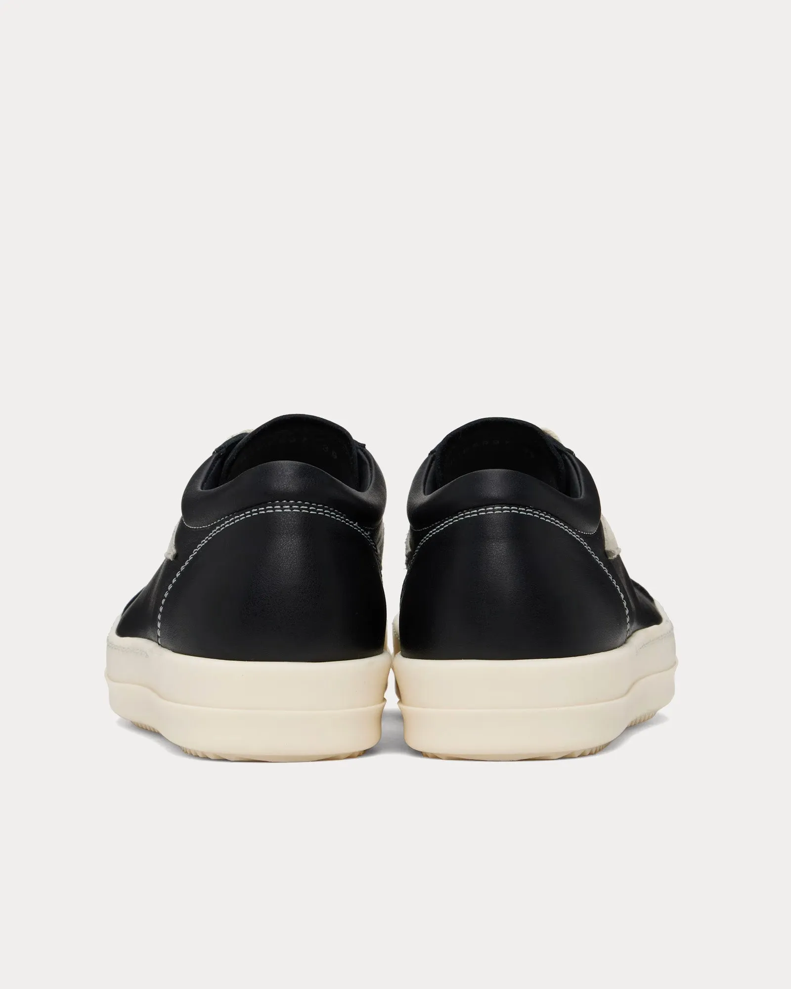 Hollywood Vintage Sneaks Black / Milk / Milk Low Top Sneakers
