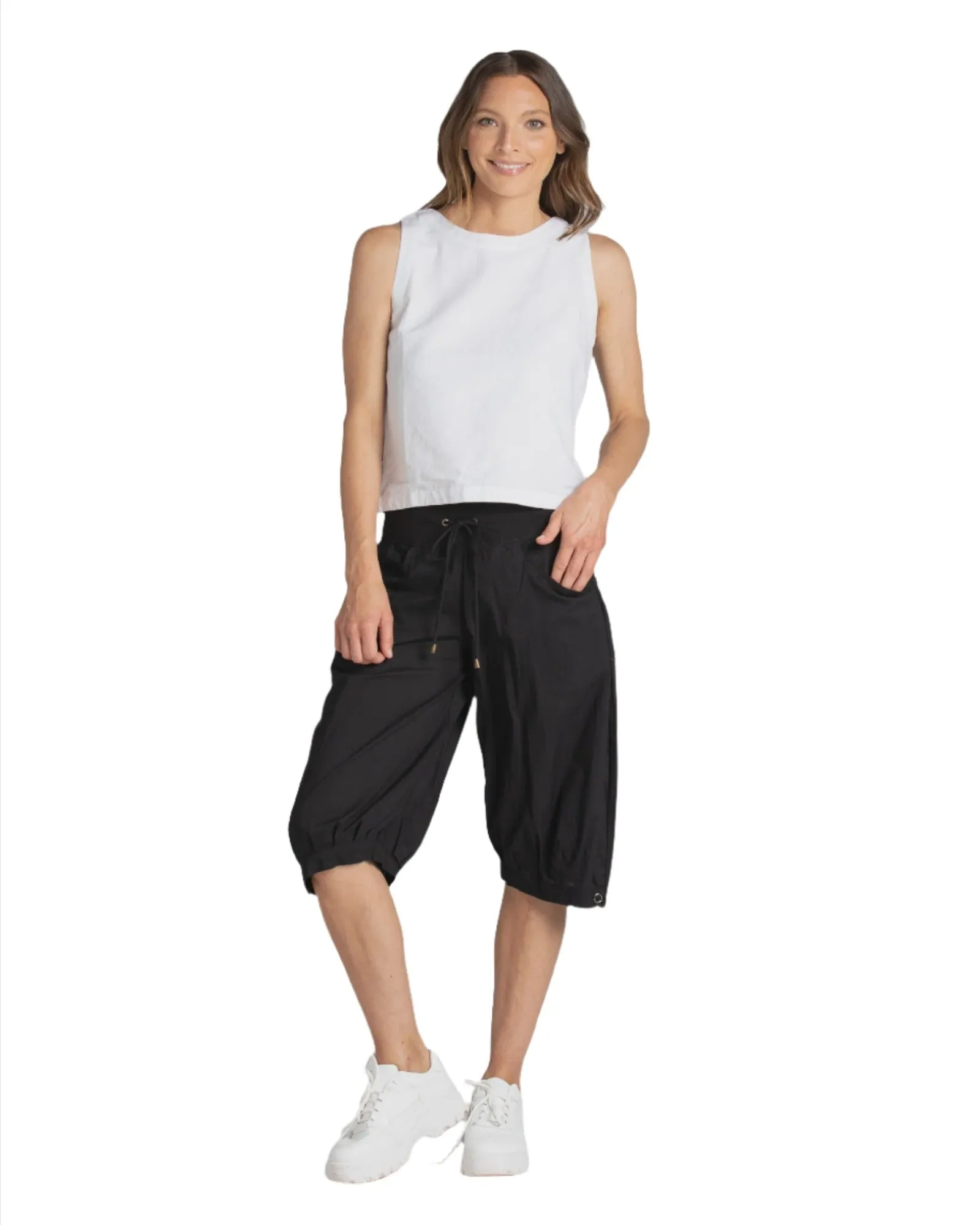Jada Short Basic Black