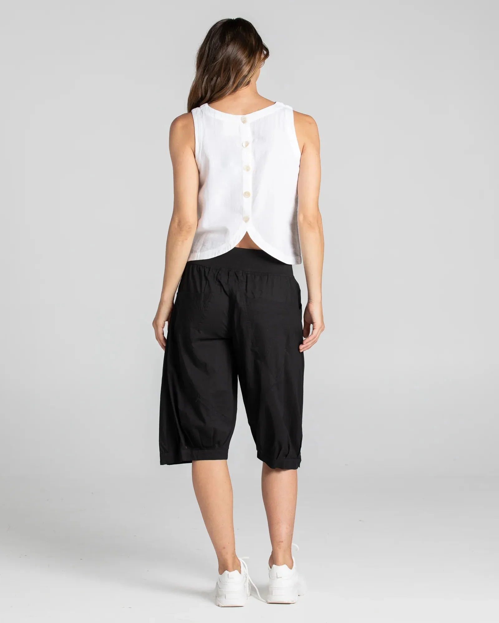 Jada Short Basic Black