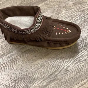 Laurentian Chief Women’s Mocassins Sheep Skin Lined