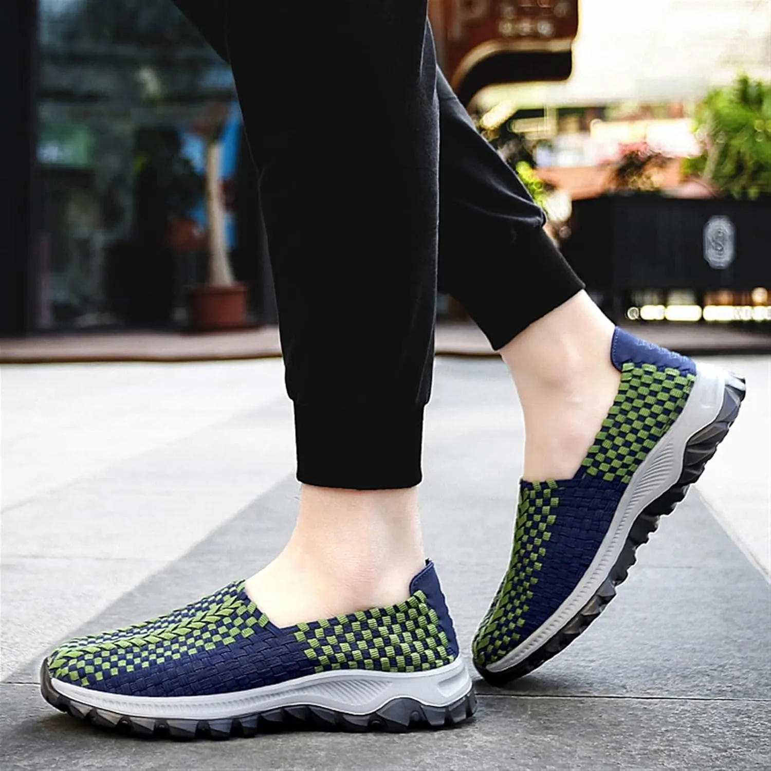 Men's Elastic Stretch Athletic Non Slip Fashion Sneakers Lightweight Breathable Walking Shoes Mesh Workout Casual Running Shoes