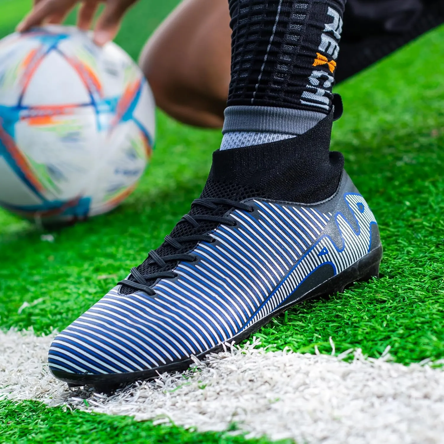 Men's Soccer Cleats Shoes Football Shoes for Training Athletic Boys Professional Sneaker Outdoor AG/FG