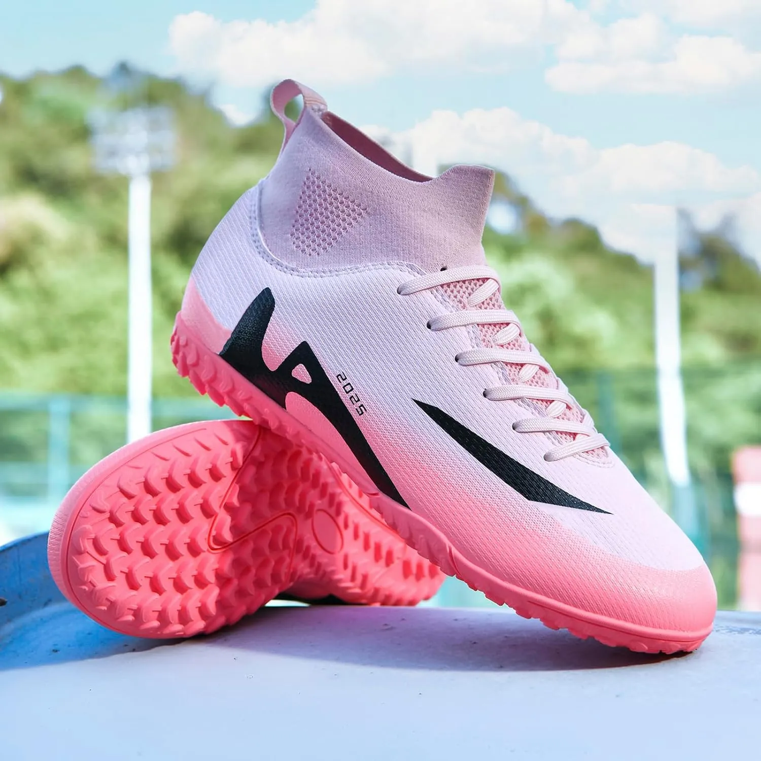 Men's Soccer Shoes High-Tops Lace-Up Non-Slip Spikes Indoor Football Futsal TF Turf Cleats