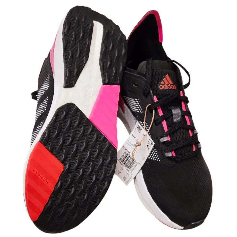 New in Box*Adidas Avryn Women's Sneakers (Black & Pink) Size 7