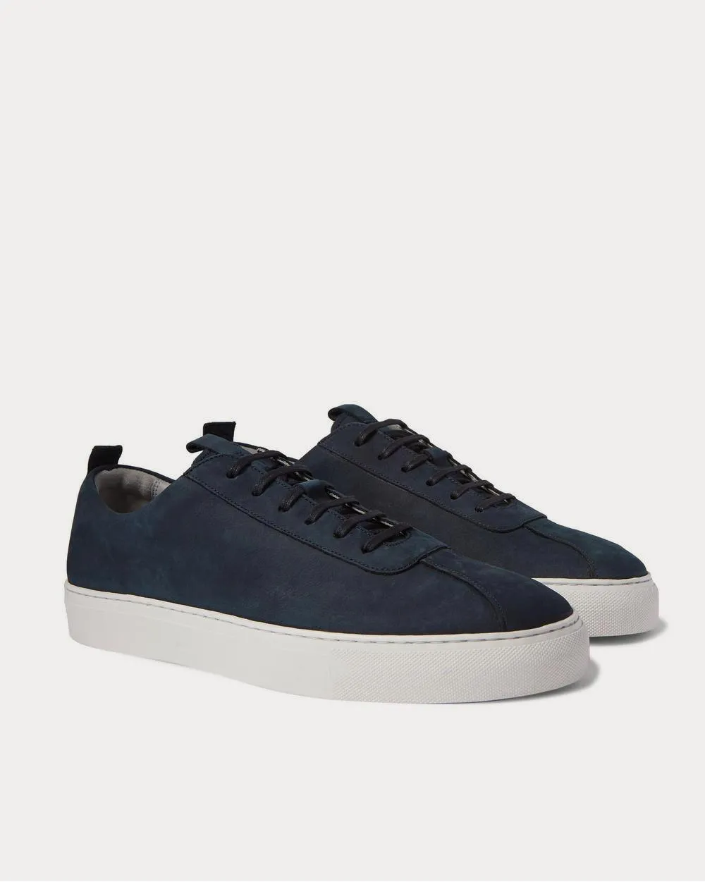 Nubuck  Navy low top sneakers
