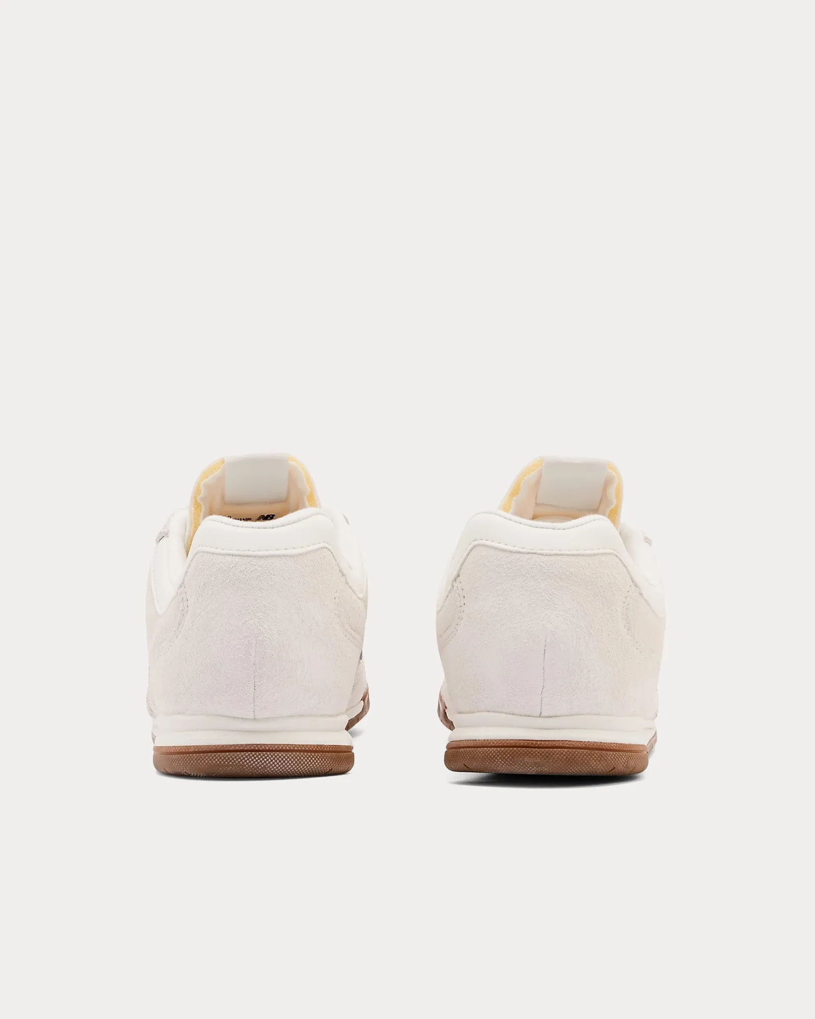 RC42 Sea Salt / Dark Mushroom / Gum Low Top Sneakers