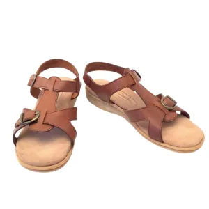 Thom McAn Flat Sandals