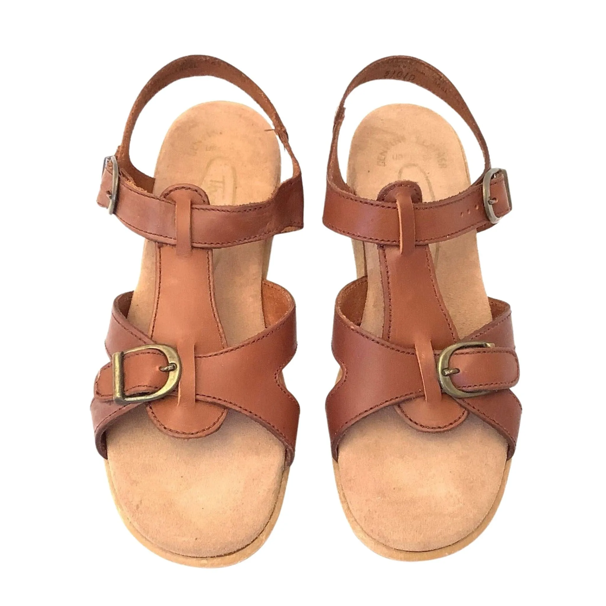 Thom McAn Flat Sandals