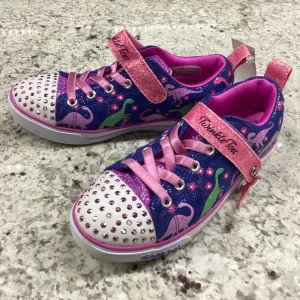 un-archiving Skechers DWW Shoes 2Y mutli