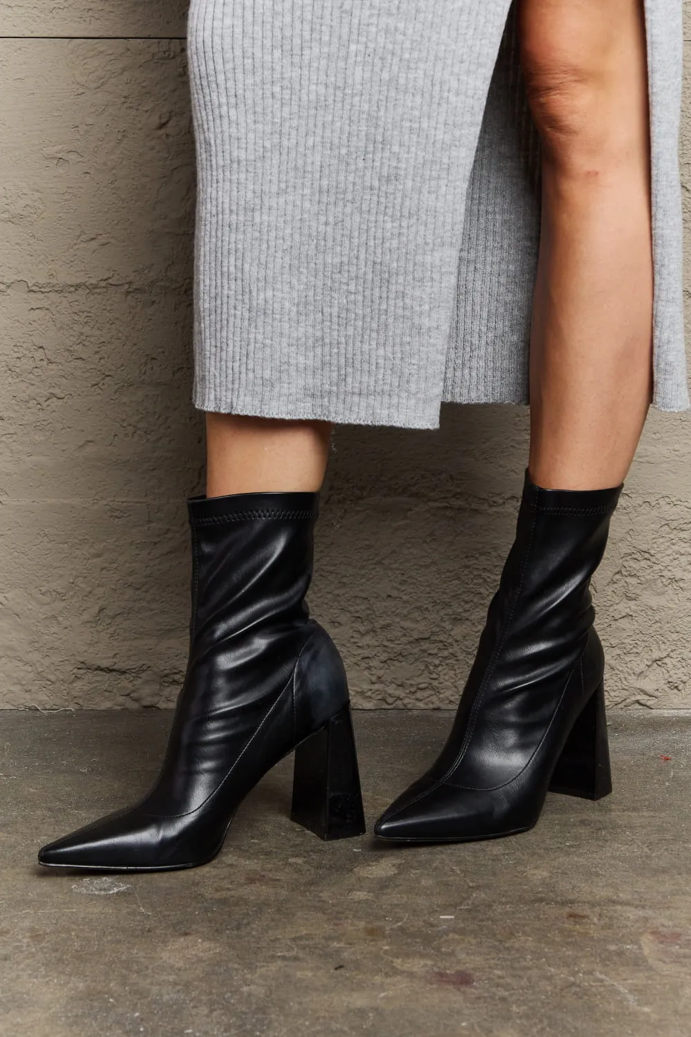Weeboo Black Block Heel Urban Sock Boots